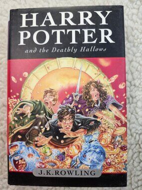 Harry Potter and the Deathly Hallows J K Rowling Hardcover Bloomsbury 2007